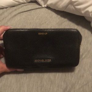 Makeup bag
